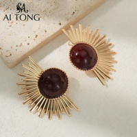 Boucles d'oreilles pendantes ovales en alliage, style bohème, vacances, nouvelle mode, design rétro classique INS, rouge doré, ligne de rayons de soleil, pour femmes