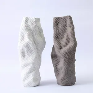 Cvnc — Vase à fleurs en porcelaine moderne, en céramique, design, décoration pour la maison, style nordique, 2021 - Product Image 1