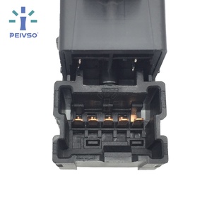 สวิตช์ยกกระจกไฟฟ้าเดี่ยวสีดำ PEIVSO OEM 37995-F1100 37995F1100 สำหรับ Swift - Product Image 4