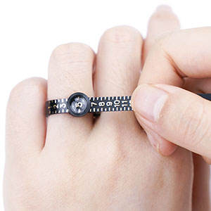 Reusable Finger Size Gauge Korea Stick <strong>Ring</strong> Sizer Plastic Custom Logo <strong>Uk</strong> <strong>Men</strong> Measuring Set Wrap Around Finger Adjustable Tool - Product Image 6