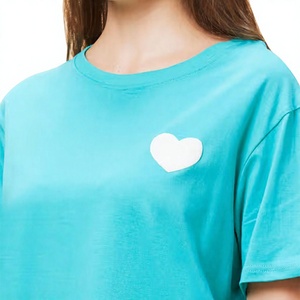 Camiseta con Estampado Gráfico Personalizado para Mujer, Fabricante OEM ODM, Proveedor, Fábrica, Venta al por Mayor, Diseño Personalizado, Etiqueta Privada, Informal - Product Image 2