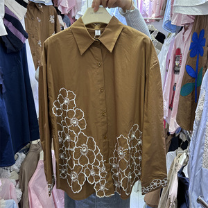 GX-2026 Nuova <span class=keywords><strong>Camicetta</strong></span> <span class=keywords><strong>con</strong></span> Ricami di <span class=keywords><strong>Paillettes</strong></span> e Fiori, Maniche Lunghe e Colletto, Design Elegante - Product Image 3