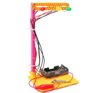 Công nghệ đèn giao thông nhỏ làm cho trẻ em thí nghiệm khoa học để dạy đồ chơi cho sinh viên trẻ làm bằng tay Bộ vật liệu tự làm - Product Image 2