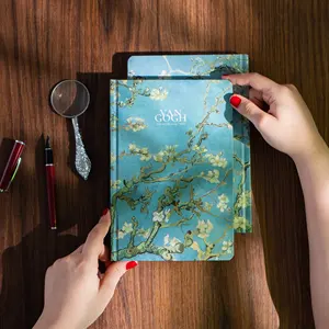 Cuaderno de la Colección de Arte de Van Gogh, Flor de Almendro, Tapa Dura, A5, Punteado, 14x21 cm, Encuadernación en Espiral, Papel con Logotipo Impreso - Product Image 2