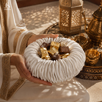 Jossin decoratieve keramische fruit schaal met artistiek gevouwen rand voor Eid chocolade en hoteltafeldecoratie