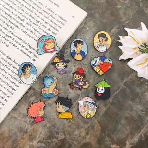 Broche de Metal con Diseño de Anime Japonés Clásico: Chihiro, Sin Rostro, El Castillo Ambulante, <span class=keywords><strong>Ponyo</strong></span> en el Acantilado, Regalo Creativo Unisex para Fiestas - Product Image 2