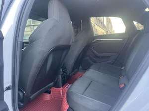 <span class=keywords><strong>Audi</strong></span> <span class=keywords><strong>A3</strong></span> 2021 <span class=keywords><strong>Sportback</strong></span> 35TFSI <span class=keywords><strong>Advanced</strong></span> Elegance Turbo, Volante a la Izquierda, Interior Oscuro, Asientos de Tela R17 - Product Image 4