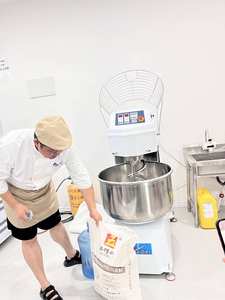 Machine Pain Long Boulangerie De Baguette Complet Mélange De Four, Séparateur <span class=keywords><strong>Et</strong></span> Mouleur Inclus - Product Image 4