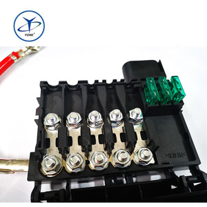 Caja de Fusibles 1J0937617D, Terminal de Batería 1J0937550A 1J0937550B <span class=keywords><strong>para</strong></span> Jetta Mk4 <span class=keywords><strong>Beetle</strong></span> - Product Image 1