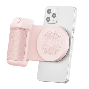2023 Recém-chegados 3 Em 1 Selfie Stick Grip Funcional Carregamento Rápido Câmera Magnética Handheld Bluetooth Phone Holder Para O Exterior