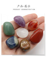Ensemble de pierres de cristal naturel, pierre de guérison, 7 chakras, pendentif en résine, coffret cadeau
