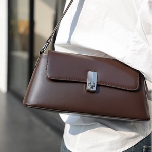 Nouveau Sac Bandoulière Polyvalent en Cuir Tendance Style Français 2026 <span class=keywords><strong>de</strong></span> Haute Qualité pour Femme avec Design Sous le Bras - Product Image 4
