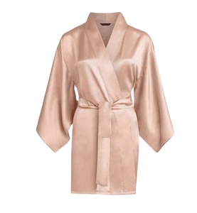Robe courte <span class=keywords><strong>en</strong></span> <span class=keywords><strong>soie</strong></span> véritable 100% <span class=keywords><strong>Kimono</strong></span> <span class=keywords><strong>en</strong></span> <span class=keywords><strong>soie</strong></span> - Product Image 1