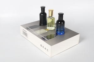 Profumo <span class=keywords><strong>da</strong></span> <span class=keywords><strong>uomo</strong></span> portatile 25ml*3, Eau de Toilette, con confezione personalizzata di lusso. - Product Image 2