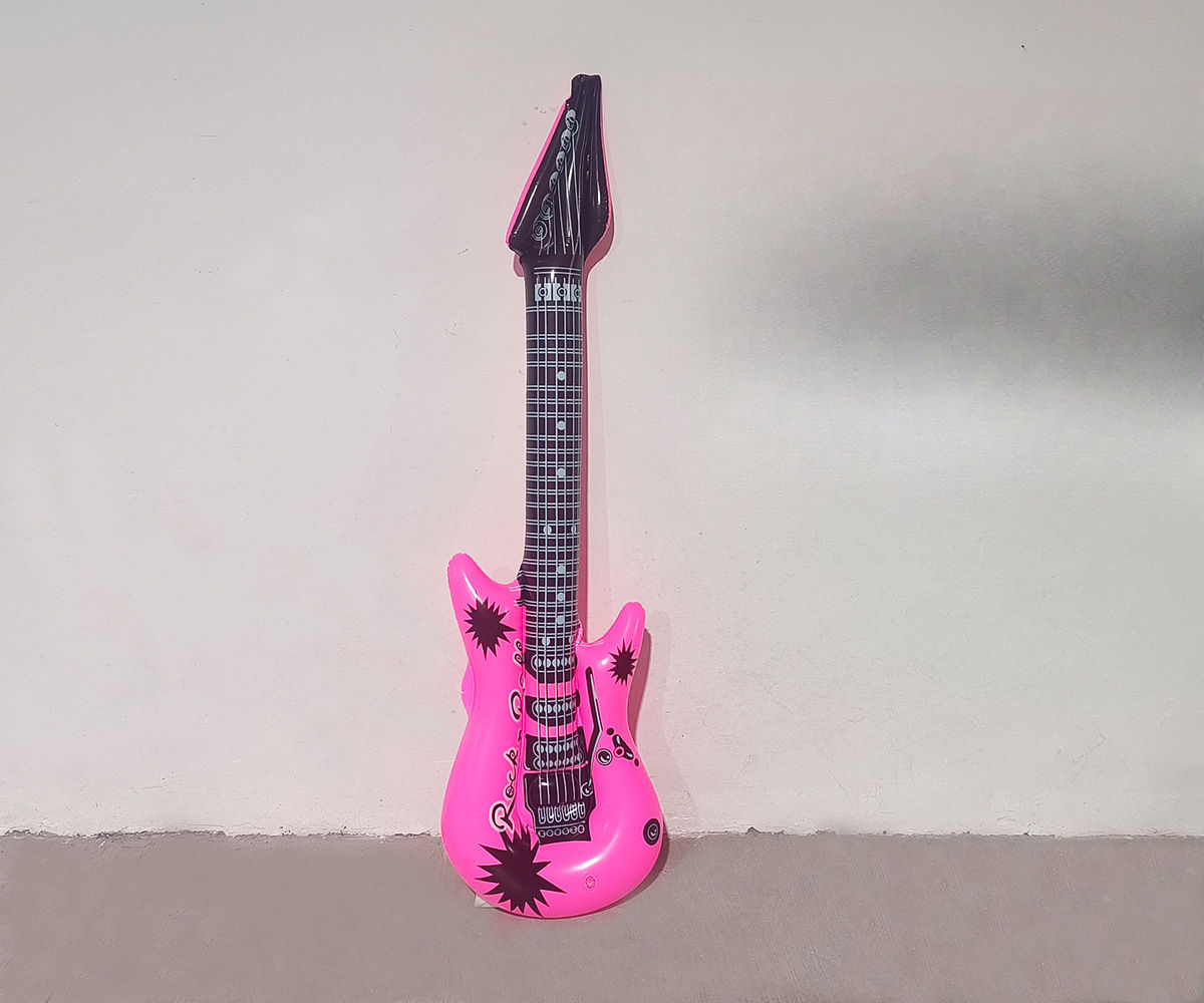 150 Guitar Pink