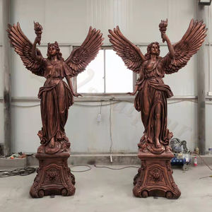 Estatua de Victoria Romano-Griega, Escultura Femenina Alada de Fibra de Vidrio con Acabado Imitación Bronce y Antorcha para Decoración Exterior - Product Image 2