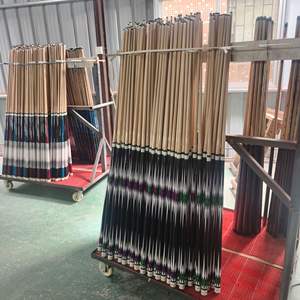 Queue de billard en bois massif de 13 mm, forme diamant, 2 pièces, 145 cm, joint en laiton, pour billard américain 8 et 9 boules. - Product Image 2