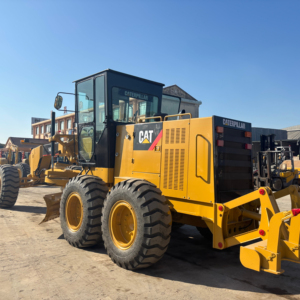 Niveleuse hydraulique d'occasion Offre Spéciale de haute qualité CAT 140K 140H du Japon 14 tonnes ont utilisé la niveleuse d'occasion CAT 140K 140H - Product Image 1