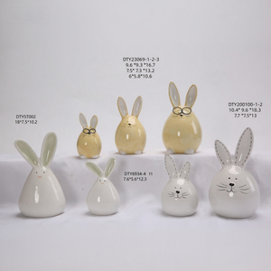 Figurine de lapin de Pâques en céramique OEM, plusieurs tailles, <span class=keywords><strong>couronne</strong></span> de fleurs jaunes, motif personnalisé, porcelaine brillante, cadeau de fête en gros - Product Image 6