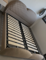Lit King Size de Luxe Moderne en Cuir avec Rangement, Écologique, Durable, Cadre en Bois, Fonctionnel pour Appartement, Haut de Gamme, Élégant pour Chambre Parentale