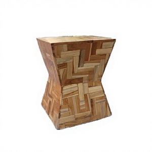 Silla de Madera de Teca con Diseño Geométrico de Doble Trapecio, Komodoin de Indonesia Eximbank - Product Image 1