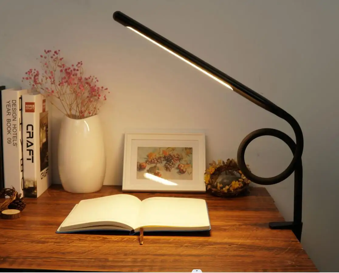 Flexible Gooseneck USB Table Lamp with Strong H Clamp 108LEDs Clip on Reading Light Super Bright LED Desk Lamp