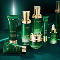 SIAYZU Ensemble de soins de la peau à la grenade rouge Multi-Peptide Vitamine C Hydratant Hydratant Lotion nourrissante Coffret cadeau de soin du visage de luxe