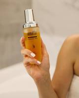 Armalla Huile d'Argan du Maroc Professionnelle pour Soins Capillaires Quotidiens en Salon, Réparatrice, à Base de Plantes, pour Cheveux Teints 50ml