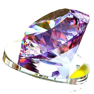 Kunden spezifische 8cm Hochzeit Geburtstags geschenke Crystal Diamond Shape Parfüm Sitz Auto Erfrischer mit flüssigem Parfüm