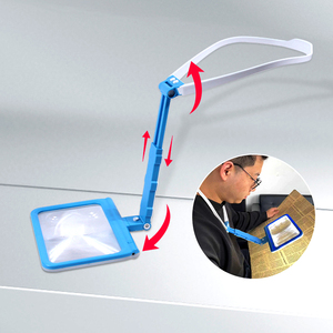 Lente d'Ingrandimento 3 in 1 con 48 LED Tricolore, da Collo, Portatile e da Tavolo per Lettura Giornali - Product Image 6