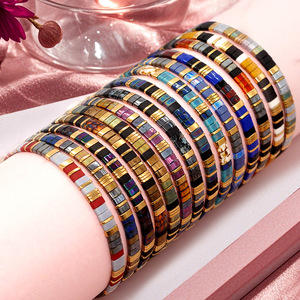 Pulsera <span class=keywords><strong>de</strong></span> Cuentas <span class=keywords><strong>de</strong></span> Tila Japonesas Étnicas Vintage para Mujer, Estilo Bohemio Europeo Americano, Linda Pulsera Elástica <span class=keywords><strong>de</strong></span> Cuentas para Regalo - Product Image 1