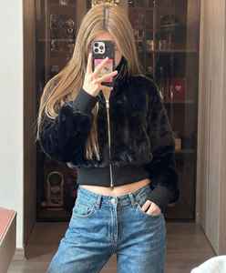 Nuova Moda: Giacca Corta da <span class=keywords><strong>Donna</strong></span> in Finta <span class=keywords><strong>Pelliccia</strong></span> di Visone Ecologica, <span class=keywords><strong>Collo</strong></span> Alto con Zip, Vendita Calda - Product Image 3
