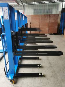 2025 Hot Sale 1ton 1.8m Portable Self Loading Forklift Semi-electric Stacker - Product Image 6