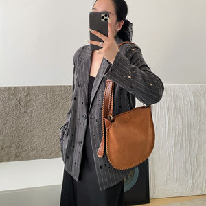 กระเป๋าหนังนิ่มสะพายไหล่สำหรับผู้หญิงกระเป๋าสไตล์โบฮีเมียนสำหรับวันหยุดฤดูหนาว - Product Image 2