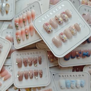 Precio <span class=keywords><strong>de</strong></span> Fábrica: Caja Sorpresa <span class=keywords><strong>de</strong></span> Uñas Acrílicas Hechas a Mano <span class=keywords><strong>de</strong></span> Alta Calidad, <span class=keywords><strong>Venta</strong></span> <span class=keywords><strong>de</strong></span> Excedentes, Uñas <span class=keywords><strong>de</strong></span> Formas Aleatorias con Kits <span class=keywords><strong>de</strong></span> Herramientas Gratis - Product Image 1