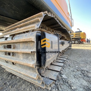 Presque neuf, 20 tonnes, machinerie lourde coréenne d'occasion, pelle rétrocaveuse Hyundai 220LC-9S à vendre - Product Image 6