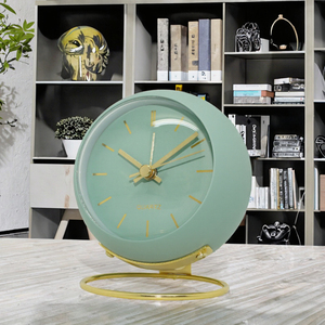 Retro đơn giản màu xanh lá cây bàn & bảng đồng hồ pin <span class=keywords><strong>Powered</strong></span> im lặng không đánh dấu hiển thị kỹ thuật số kích thước nhỏ ánh sáng ban đêm điện tử - Product Image 2