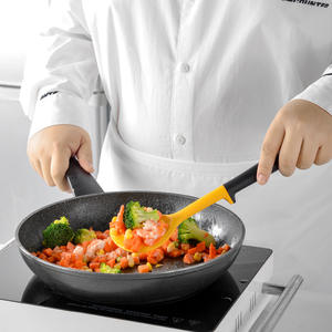 طقم أدوات مطبخ جديد من السيليكون الأصفر، 11 قطعة مع حامل - Product Image 5