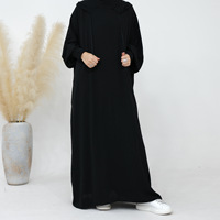 Abaya musulmane traditionnelle simple à capuche en mousseline unie, 10 couleurs, pour femme, style Dubaï, vêtement islamique naturel et sexy – Grande vente
