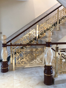 Ottone Design personalizzato <span class=keywords><strong>in</strong></span> <span class=keywords><strong>alluminio</strong></span> corrimano scala moderna ringhiera balcone balaustre <span class=keywords><strong>accessori</strong></span> - Product Image 4