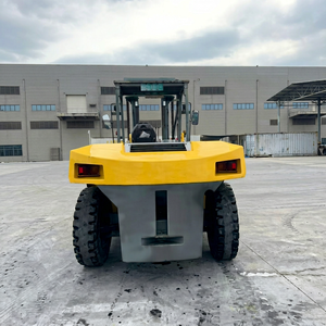 Montacargas Diésel Komatsu TCM KALMAR HELI de Servicio Pesado, Originales Importados, de 2.5/3/5/7/10/12/15/16 Toneladas, para Uso en Construcción - Product Image 1