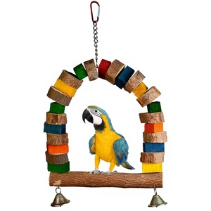 Juguete Colgante de Madera Natural Colorido para Loros con Percha y Campanas Hecho en Vietnam - Product Image 1