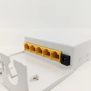 Répéteur PoE ANPA étanche 5 ports 10/100 Mbps Extenseur RJ45 extérieur 200 m de distance Commutateur PoE Caméras de vidéosurveillance en stock 104JF - Product Image 2