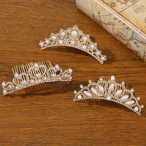 BELLE WORLD Mini <span class=keywords><strong>couronne</strong></span> <span class=keywords><strong>de</strong></span> cristal <span class=keywords><strong>avec</strong></span> peigne à cheveux, accessoires <span class=keywords><strong>de</strong></span> cheveux brillants pour filles <span class=keywords><strong>de</strong></span> 2 à 9 ans - Product Image 1