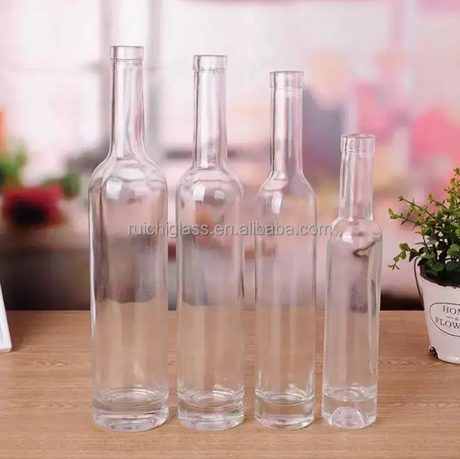 Beste Qualität 250ml 500ml 750ml Wodka Gin Whisky Glasflaschen mit Kork