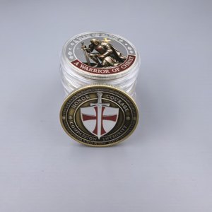 Moneta commemorativa 3D Cavaliere Templare Uomo di Fede, Regalo da collezione Onore della Fratellanza del Guerriero - Vendita all'ingrosso - Product Image 6