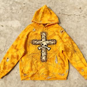 Sudadera con Capucha de Diseño OEM de Lujo para Hombre, Colección Otoño, con Bajo de Corte Crudo, Estampado Digital de Araña, Apliques de Camuflaje, Bordado Desgastado y Detalles con Cuentas - Product Image 3