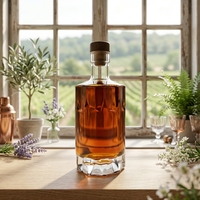 Bouteille à liqueur en verre transparent, vente en gros, best-seller, haute qualité, bouchon en liège octogonal mat, 500 ml, 750 ml