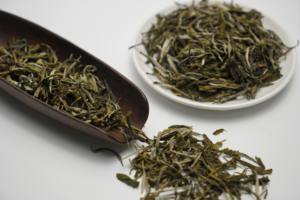 Thé vert Huang <span class=keywords><strong>Ya</strong></span> Cha de qualité supérieure, strictement conforme aux normes du marché européen, thé aux bourgeons jaunes aux normes européennes - Product Image 2