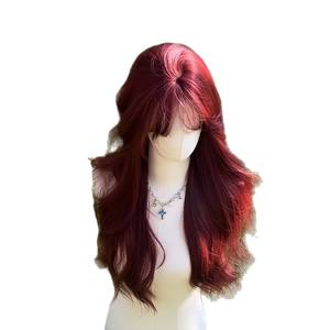 วิกผมยาวหยักศกสีแดงกุหลาบแบบเต็มศีรษะ พร้อมหน้าม้าปัดข้าง สำหรับผู้หญิง คอสเพลย์ แฟชั่น เสริมความงาม - Product Image 2